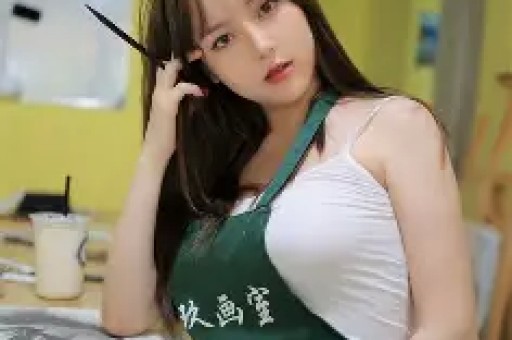 网红打卡点女厕所藏头