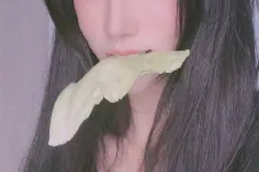 娱乐圈八卦揭秘：白鹿公关告急热巴绯闻不断网红与男歌手恋情内幕曝光