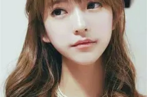 曾自称“覃海洋未婚妻”网红被指诈骗或达数亿警方回应